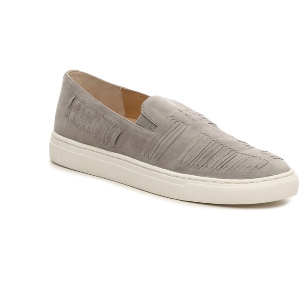 Vince Camuto Beyza Slip-On Sneaker in Grey Moon Size 9M